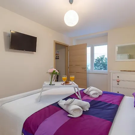 Pet Friendly In Tatil Evi Lovran