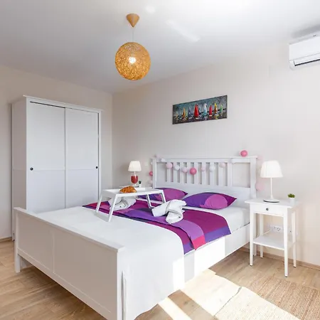 Pet Friendly In * Lovran