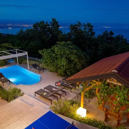 Awesome In With House Sea View Holiday home *